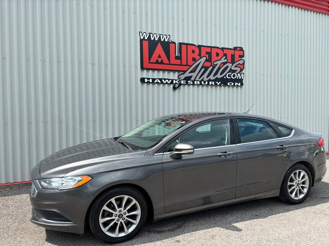 2017 Ford Fusion SE SE in Cars & Trucks in Ottawa