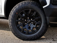 Welcome To Sherwood Park Chevrolet. The #1 Volume Chevrolet Dealer in Canada. This Chevrolet COLORAD... (image 5)