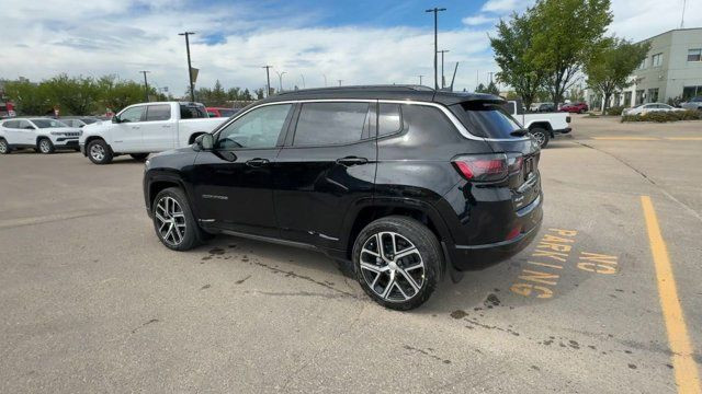 2024 Jeep Compass Limited | Sunroof | Remote Start in Cars & Trucks in Edmonton - Image 4