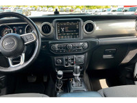 COME SEE WHY ''NOBODY BEATS A DEAL FROM PEEL!'' Your Source for ALL make and models used cars and tr... (image 5)