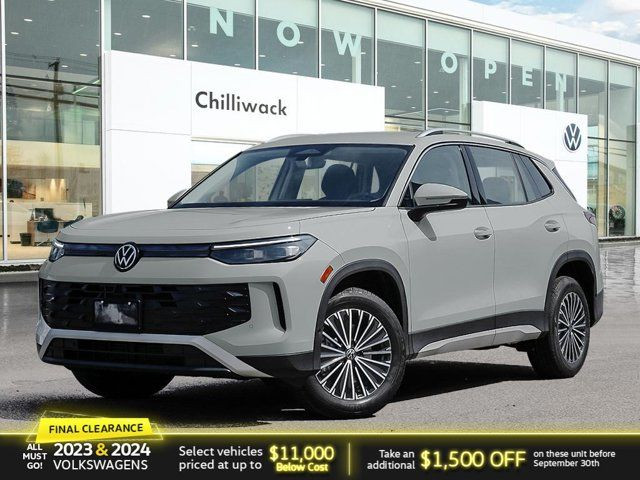2025 Volkswagen Tiguan COMFORTLINE | 5 PASSENGER | GLASS ROOF in Cars & Trucks in Chilliwack