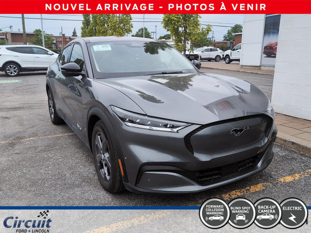 Ford Mustang Mach-E Sélect TI 2023 à vendre in Cars & Trucks in City of Montréal - Image 3