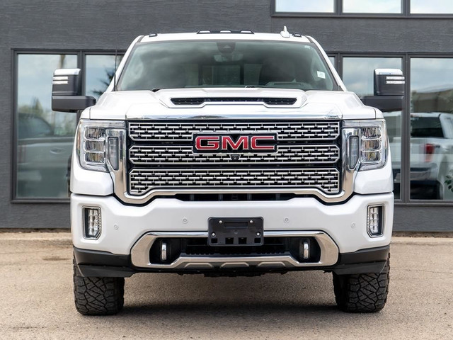 2020 GMC Sierra 3500 Denali in Cars & Trucks in Saskatoon - Image 2