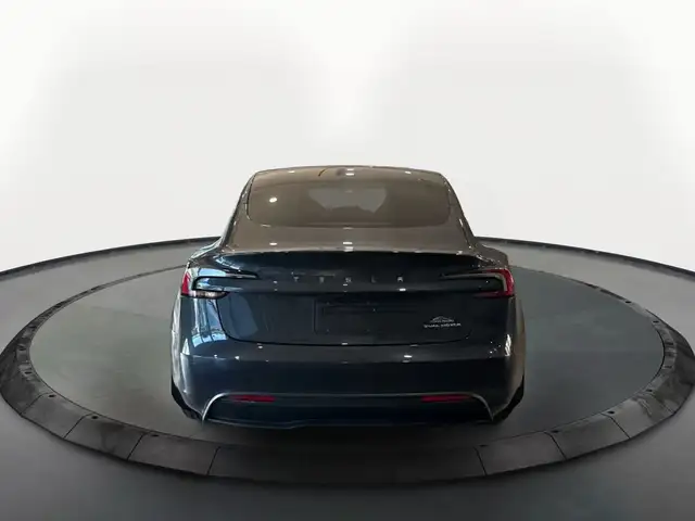 Tesla Model 3 2024 in Cars & Trucks in Markham / York Region - Image 8