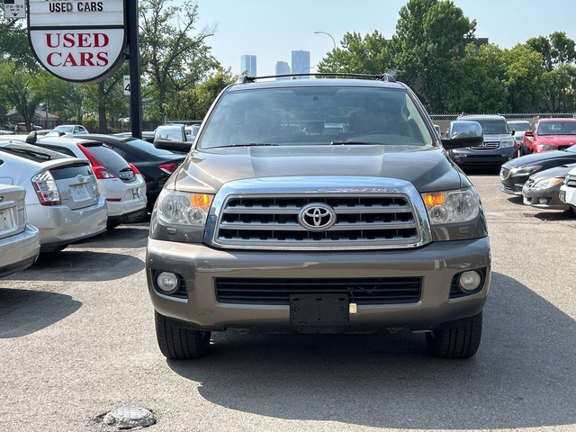 2009 Toyota Sequoia Limited in Cars & Trucks in Calgary - Image 2