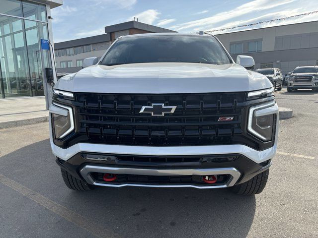 2025 Chevrolet Suburban Z71 6.2L in Cars & Trucks in Grande Prairie - Image 3