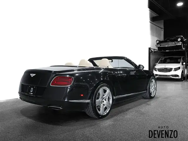 2013 Bentley Continental GT W12 567HP Mulliner Specification in Cars & Trucks in Laval / North Shore - Image 6