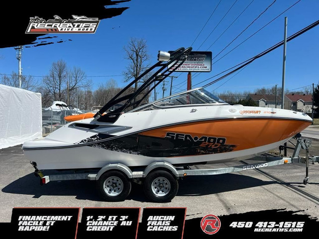 2011 Sea-Doo CHALLENGER 210 WAKE SP in Powerboats & Motorboats in Laval / North Shore