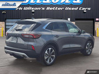 Come see this certified 2024 Ford Escape Platinum AWD | Vista Roof | Class II Tow Pkg | Leather | Ad... (image 4)