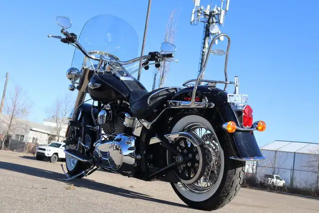 2008 Harley-Davidson FLDE in Street, Cruisers & Choppers in Strathcona County - Image 15