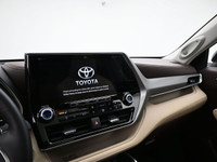 Experience luxury, power, and versatility in this fully loaded 2021 Toyota Highlander Platinum. Adva... (image 5)