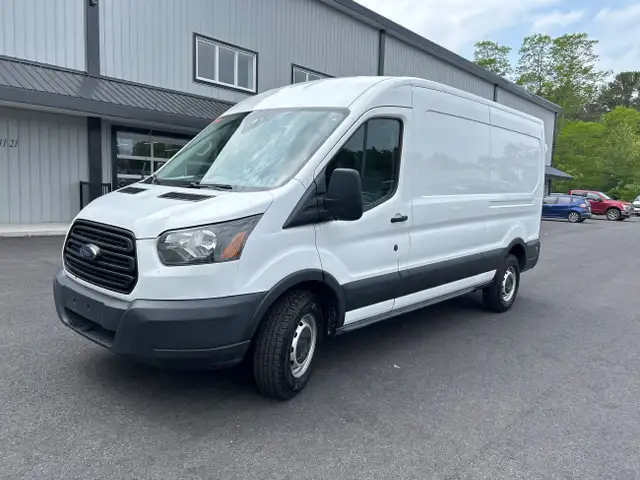 2019 Ford Transit-250 BACK UP CAM! CARFAX62937538250625121
