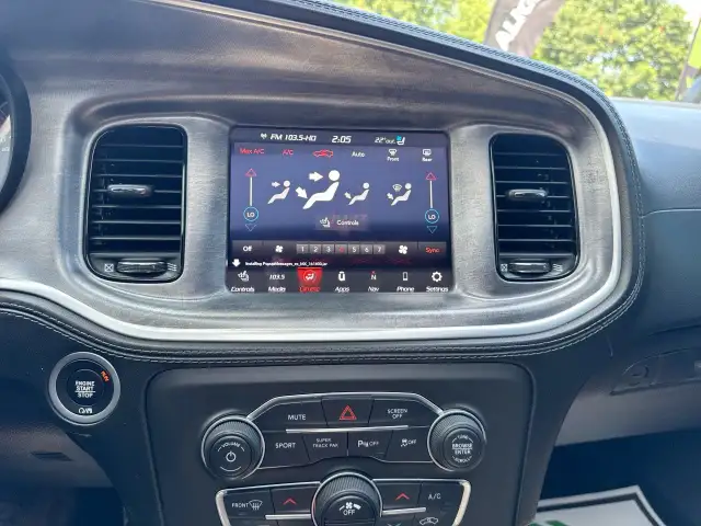 2021 Dodge Charger in Cars & Trucks in Markham / York Region - Image 20