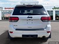 This Jeep Grand Cherokee boasts a Regular Unleaded V-6 3.6 L/220 engine powering this Automatic tran... (image 3)