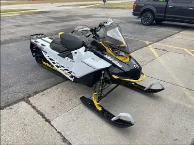 DOMINATE THE BACKCOUNTRY WITH COBRA COOL! PAYMENTS ONLY $90 BI-WEEKLY OAC!! APPLY TODAY! THIS MACHIN...