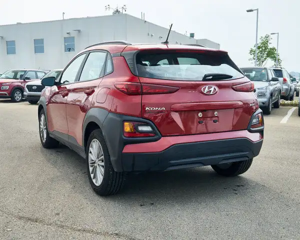 2021 Hyundai Kona Preferred | Awd | Cloth Interior in Cars & Trucks in Edmonton - Image 4