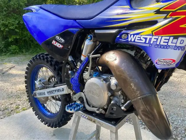 2022 YAMAHA YZ125-BLUE! in Dirt Bikes & Motocross in Winnipeg - Image 5