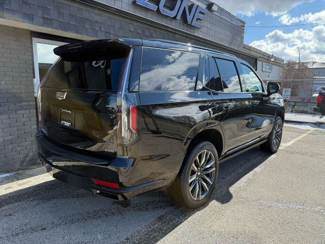 2023 Cadillac Escalade Sport Platinum w/ SUPER CRUISE in Cars & Trucks in Calgary - Image 3