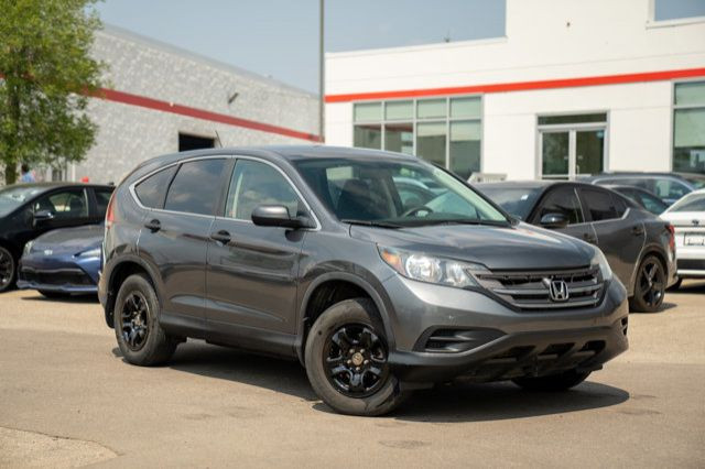 2013 Honda CR-V LX in Cars & Trucks in Edmonton - Image 2
