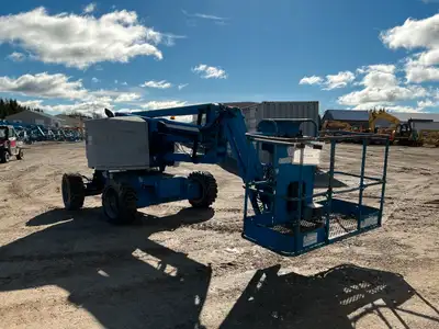 Articulating man lift, 2013 Genie model Z45/25. This boom lift has a platform height of 46 feet givi...