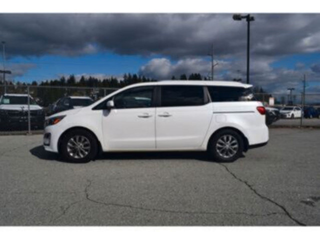 2019 Kia Sedona LX in Cars & Trucks in Burnaby/New Westminster - Image 4