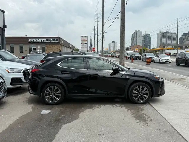 2019 Lexus UX 250h F SPORT | RED LEATHER | HYBRID in Cars & Trucks in City of Toronto - Image 6