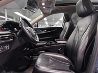 The 2021 Lincoln Nautilus Reserve stands out as a mid-size luxury SUV that prioritizes serene comfor... (image 7)