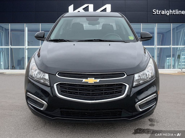 2015 Chevrolet Cruze 1LT Cheap Transportation in Cars & Trucks in Medicine Hat - Image 2