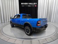 ALLOY WHEELS, SKID PLATES, HEATED FRONT SEATS, NAVIGATION SYSTEM, REMOTE KEYLESS ENTRY, ADJUSTABLE P... (image 4)
