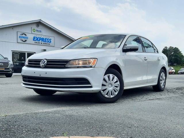 2015 Volkswagen Jetta Sedan Trendline+ in Cars & Trucks in Bridgewater