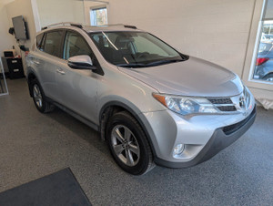 2015 Toyota RAV 4 XLE AWD, TOIT, MAGS,