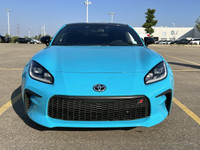 ADAPTIVE CRUISE CONTROL, BACK-UP CAMERA, BLIND SPOT MONITOR, HEATED FRONT SEATS, SMART DEVICE INTEGR... (image 2)