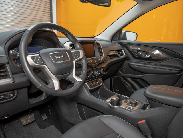 2023 GMC Terrain DENALI AWD *TOIT* NAV CUIR SIÈGES VENT HUD BOSE in Cars & Trucks in Laurentides - Image 2