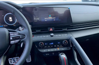 Bose Premium Audio W/8 Spkrs,leather Sport Seats,18 Inch Alloy Wheels,strg Whl Mounted Paddle Shiftr... (image 5)