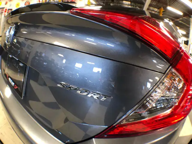 2020 Honda Civic SPORT AUTO SUNROOF B/SPOT L/ASSIST CARPLAY CAME in Cars & Trucks in City of Toronto - Image 11