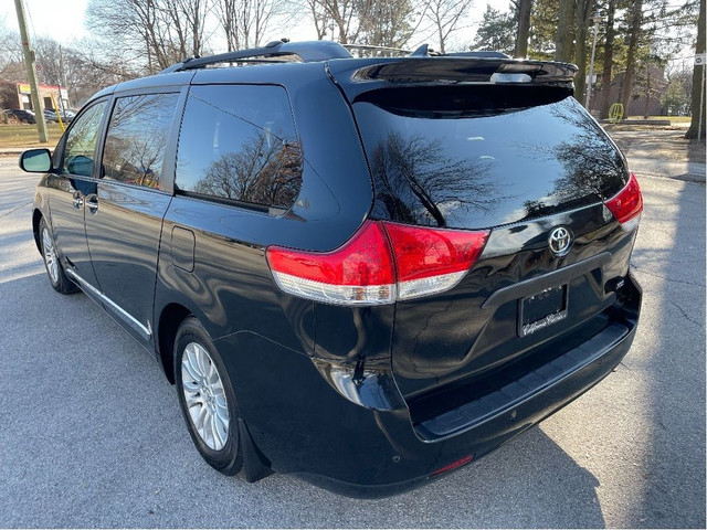  2012 Toyota Sienna XLE LOADED! 8 PASSENGER! in Cars & Trucks in City of Toronto - Image 3