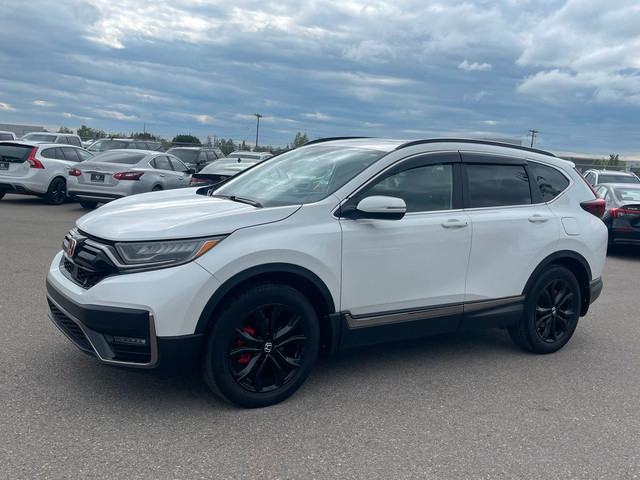 2020 Honda CR-V Black Edition AWD/NAVI/B.CAM/LEATHER/ROOF/LOW KM in Cars & Trucks in Calgary - Image 3