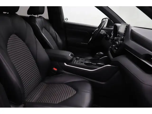 2022 Toyota Highlander XSE 3.5L, CARPLAY, 7 PASSAGERS, CUIR, TOI in Cars & Trucks in Longueuil / South Shore - Image 19