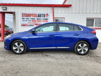 This Hyundai Ioniq Electric boasts a Electric engine powering this Automatic transmission. Options:... (image 4)