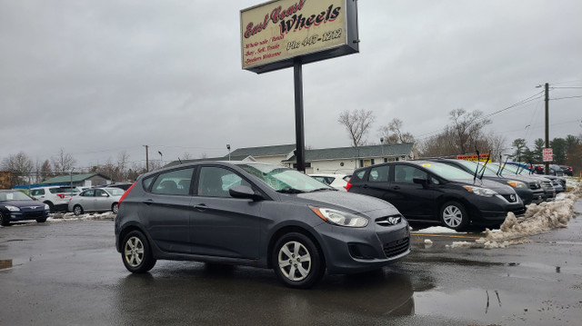 2013 Hyundai Accent GL in Cars & Trucks in Fredericton