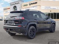 Your Grande Prairie Chrysler store just took in this vehicle! It is either in transit or freshly tra... (image 5)