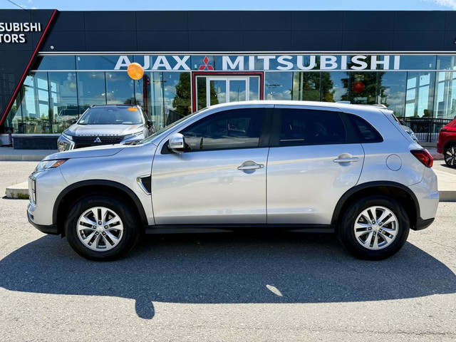 2022 Mitsubishi RVR 2.4L SE AWC - CVT in Cars & Trucks in Oshawa / Durham Region - Image 3