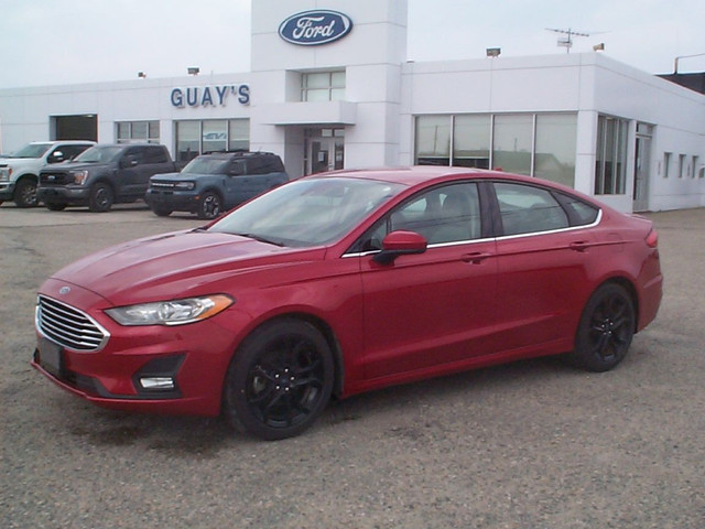 2020 Ford Fusion SE - Rapid Red in Cars & Trucks in Timmins