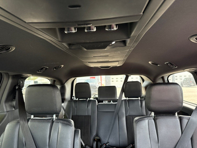 2020 Dodge Grand Caravan Premium Plus Heated Seats, Heated Steer in Cars & Trucks in Lethbridge - Image 3