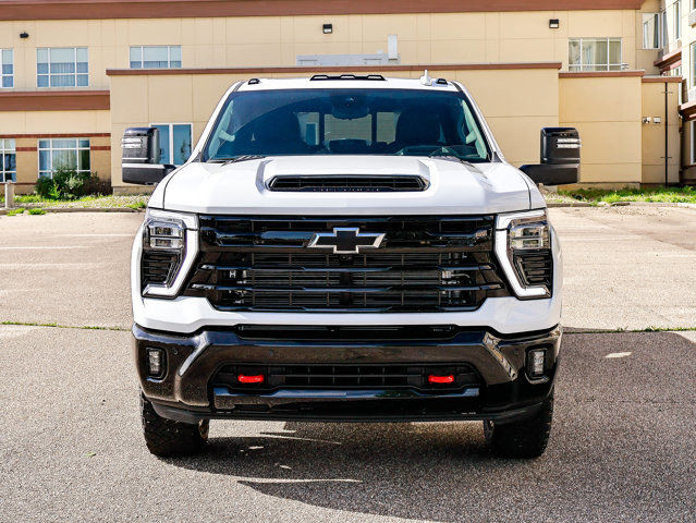 2025 Chevrolet Silverado 3500HD LTZ in Cars & Trucks in Strathcona County - Image 3