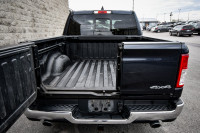 Aluminum Wheels, Chrome Accents, Proximity Key, Touchscreen, Streaming Audio! 6 LOCATIONS KINGSTON -... (image 5)