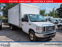 Le Ford E-450 cube de 16 pieds est un véhicule fiable, robuste et puissant, conçu pour accomplir les... (image 2)