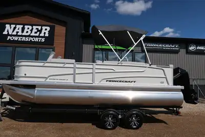 2025 Princecraft Sportfisher 21-2S Special Features: - Mercury 90 EXLPT CT EFI 4S - built in fuel sy...