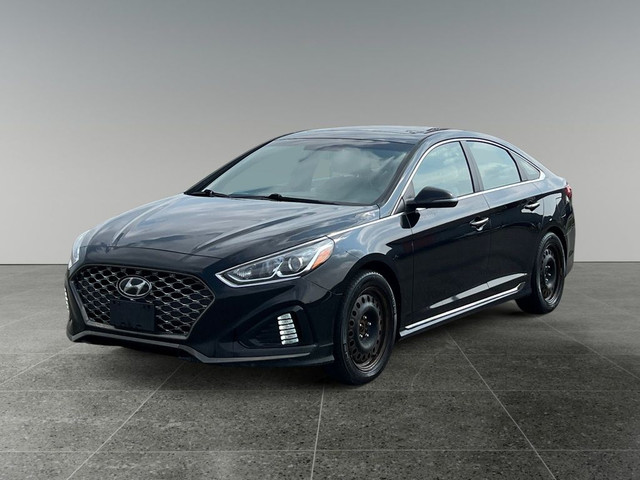 2019 Hyundai Sonata 2.4L Essential w-Sport Pkg/ Leather/ MECH SP in Cars & Trucks in Calgary