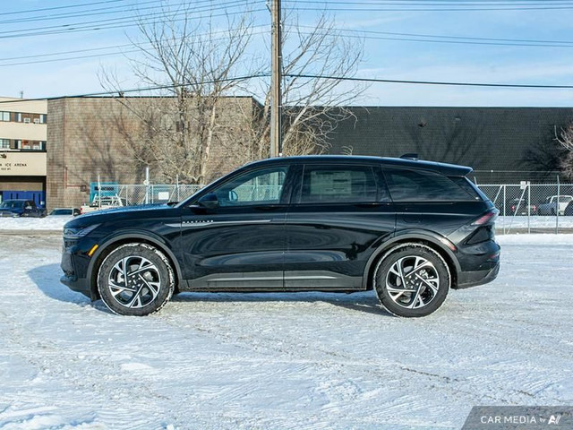 2025 Lincoln Nautilus Premiere in Cars & Trucks in Edmonton - Image 3